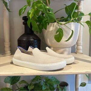 Rothy’s The Original Slip On Sneaker in Sand (8)